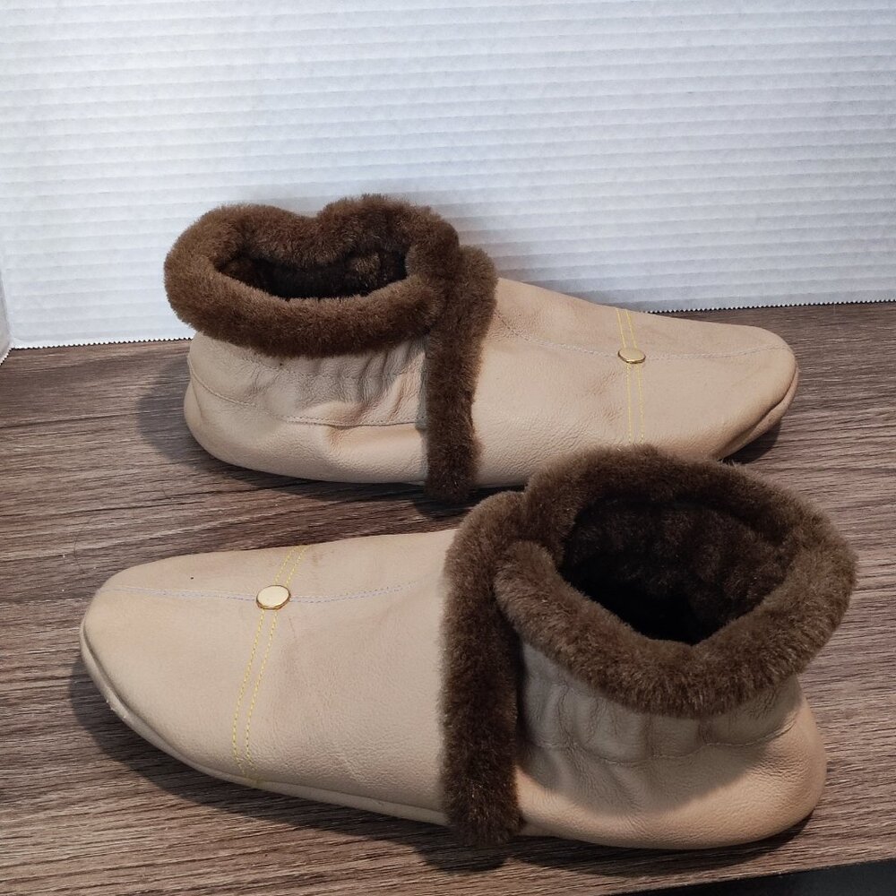 Slippers indoor bedroom faux fur comfy brown women's size 6 ?
